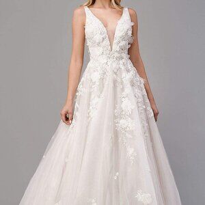 Andrea & Leo Couture French White Plunging Neck Floral Wedding Dress